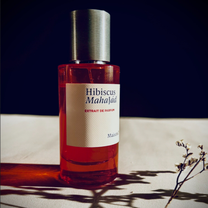 Perfume Fragrance Making - Perfumes and Colognes Maison Crivelli Luxury