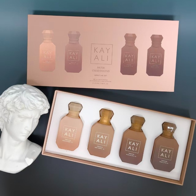 KAYALI Unisex Perfume Set 4*30 - огляд і ціна Perfume Fragrance Kit